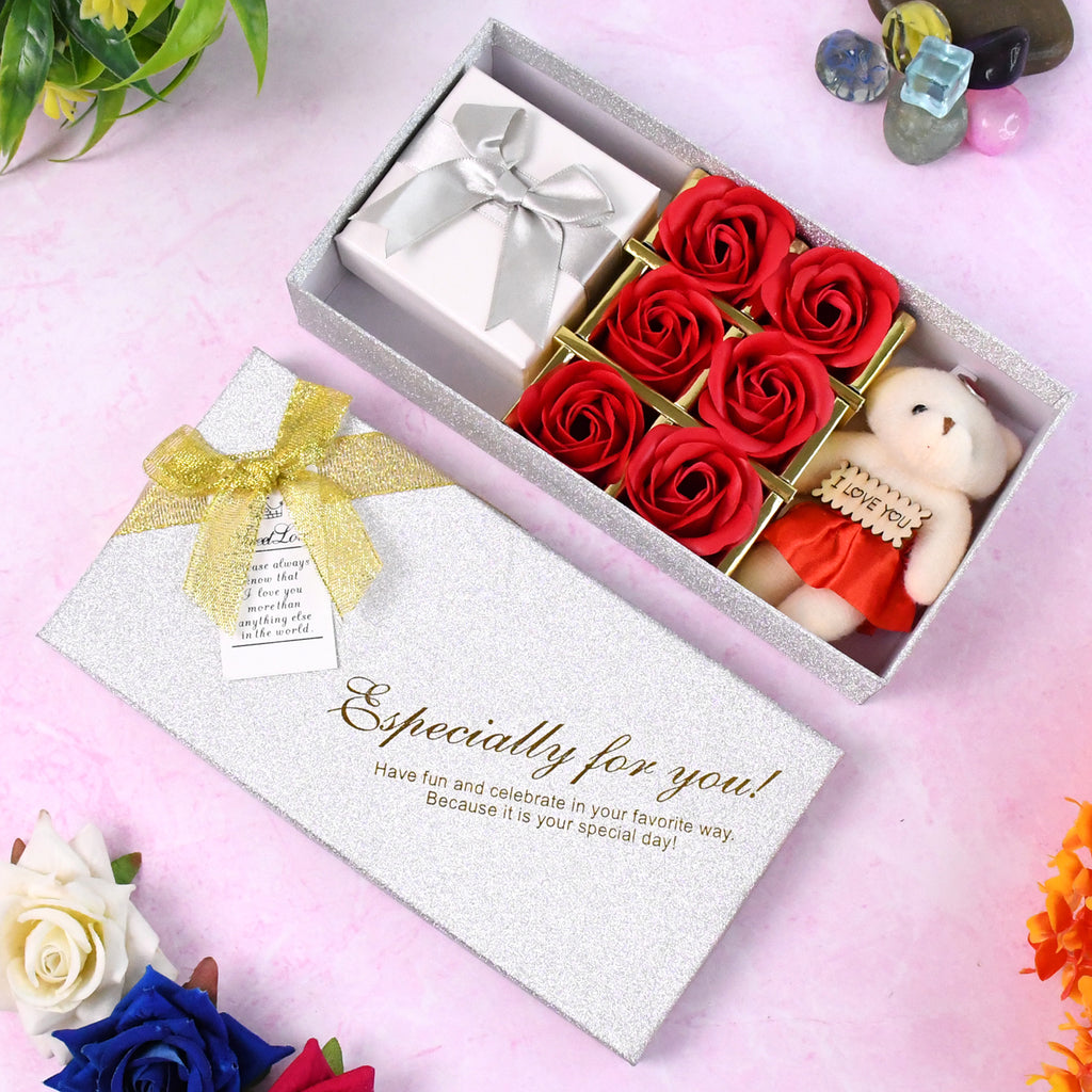 Scented Rose Flowers Pack With Teddy